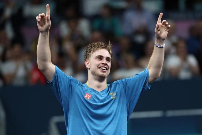 无数的汗水 无数的汗水