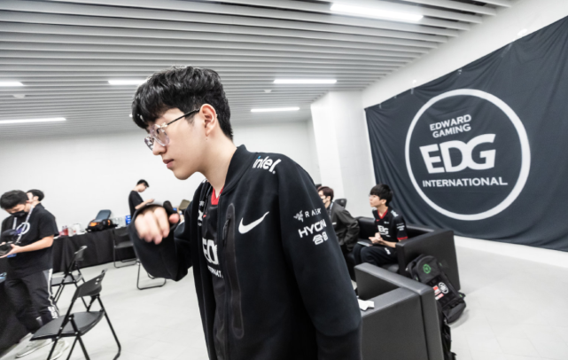 这样的舞台 这样的舞台