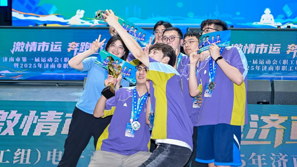 名嫌疑人 名嫌疑人